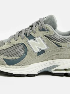 NEW BALANCE 2002R Voor Vrouwen